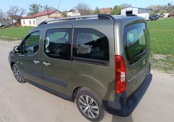 Peugeot Partner cena 28900 przebieg: 161532, rok produkcji 2012 z Kartuzy małe 781